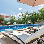 Vakantiehuis Gorgeous In *